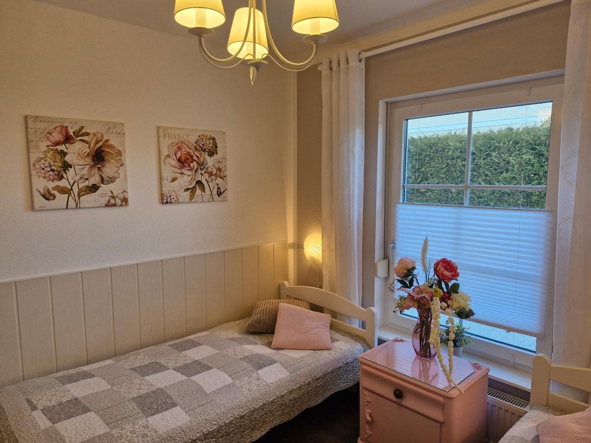 Lilly & Fine Apartment *